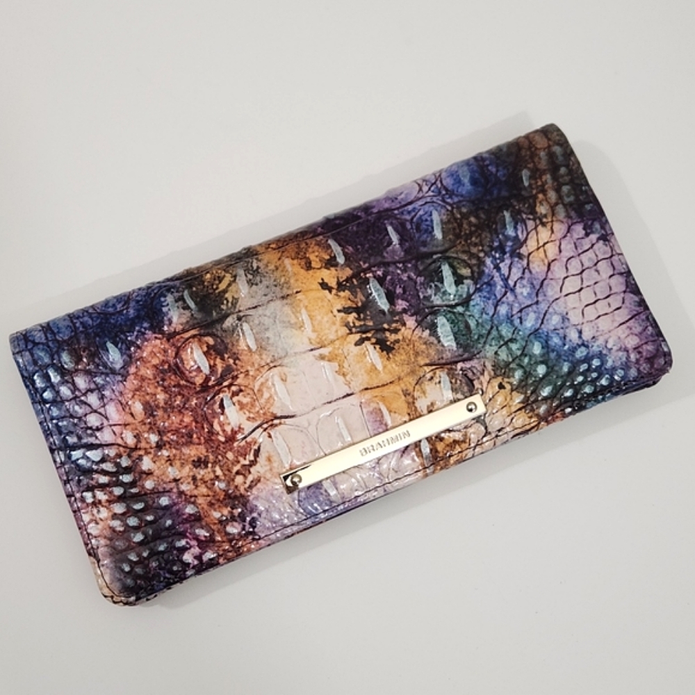 NEW BRAHMIN ADY WALLET WOODLAND MELBOURNE LEATHER. Item #143